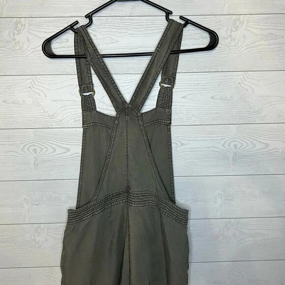 Divided gray Bib shorts with adjustable shoulder straps Size 4 - Picture 3 of 5